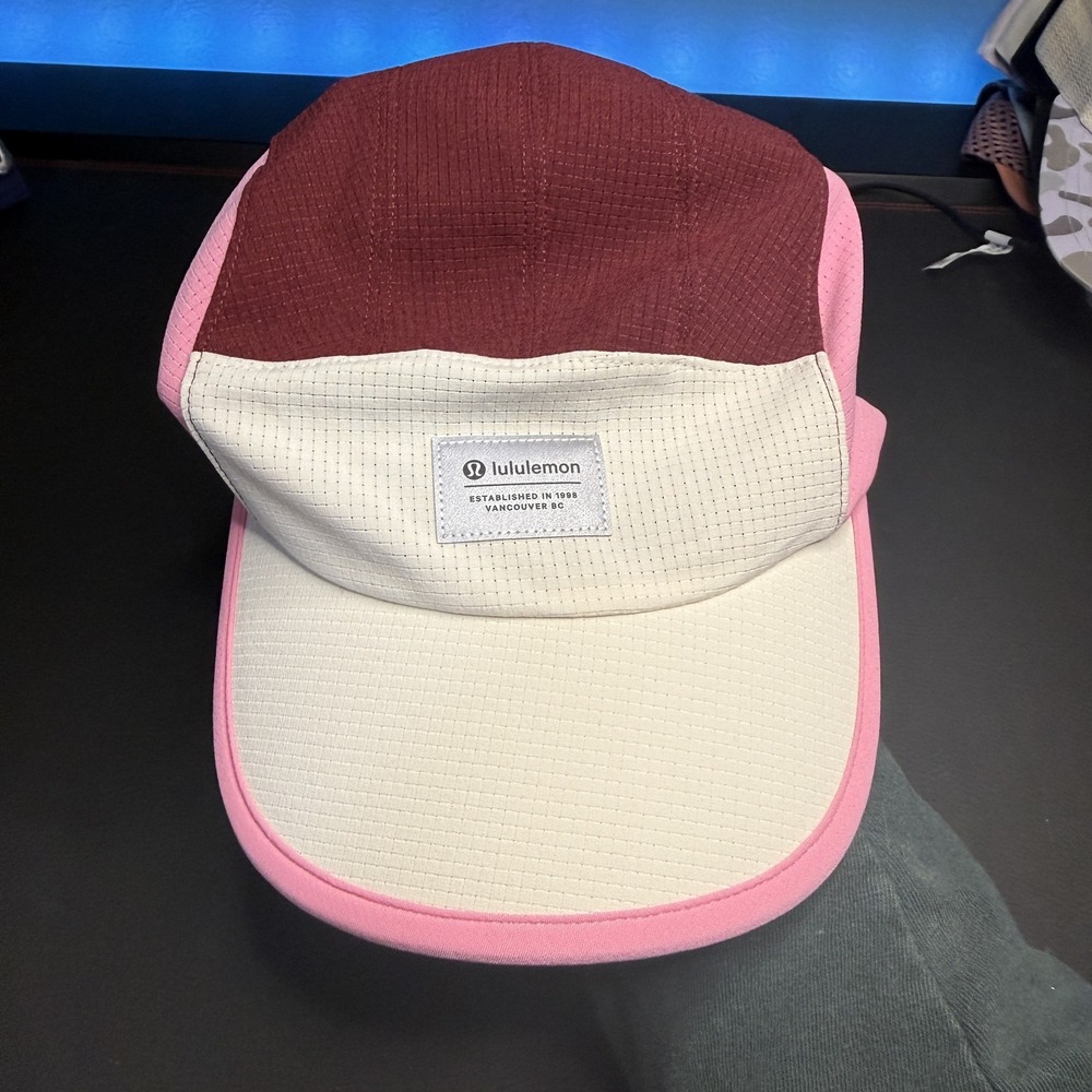 Lululemon Hat Cap Strap Back Womens Medium Pink Multi-Panel Run Athletic Mesh